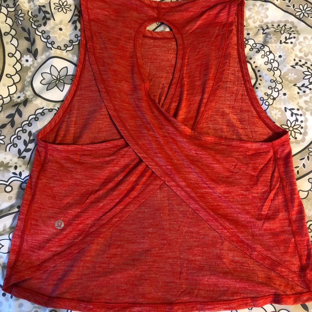 Lululemon backless top